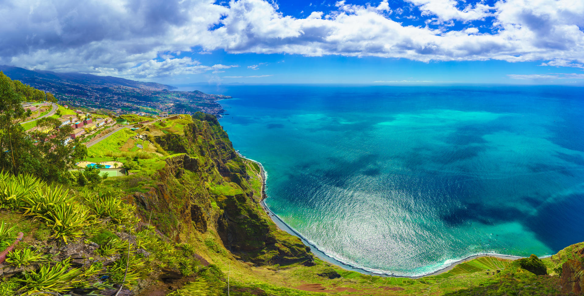 essencias-da-ilha-da-madeira-5-dias-sabado_0.jpg